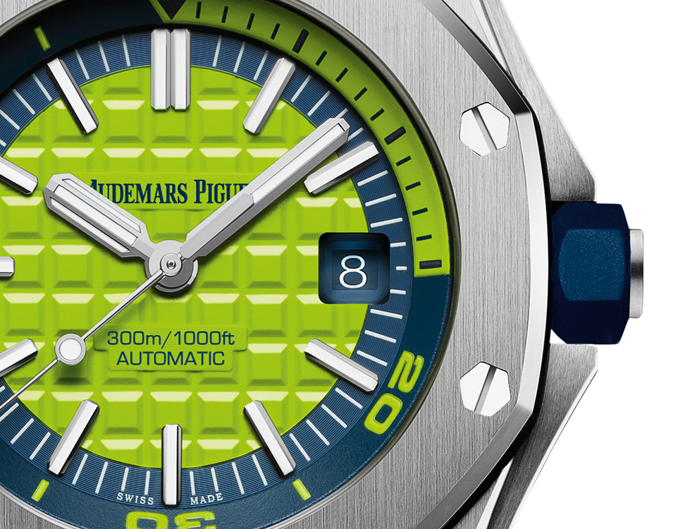 OFFSHORE DIVER Green Dial 42mm