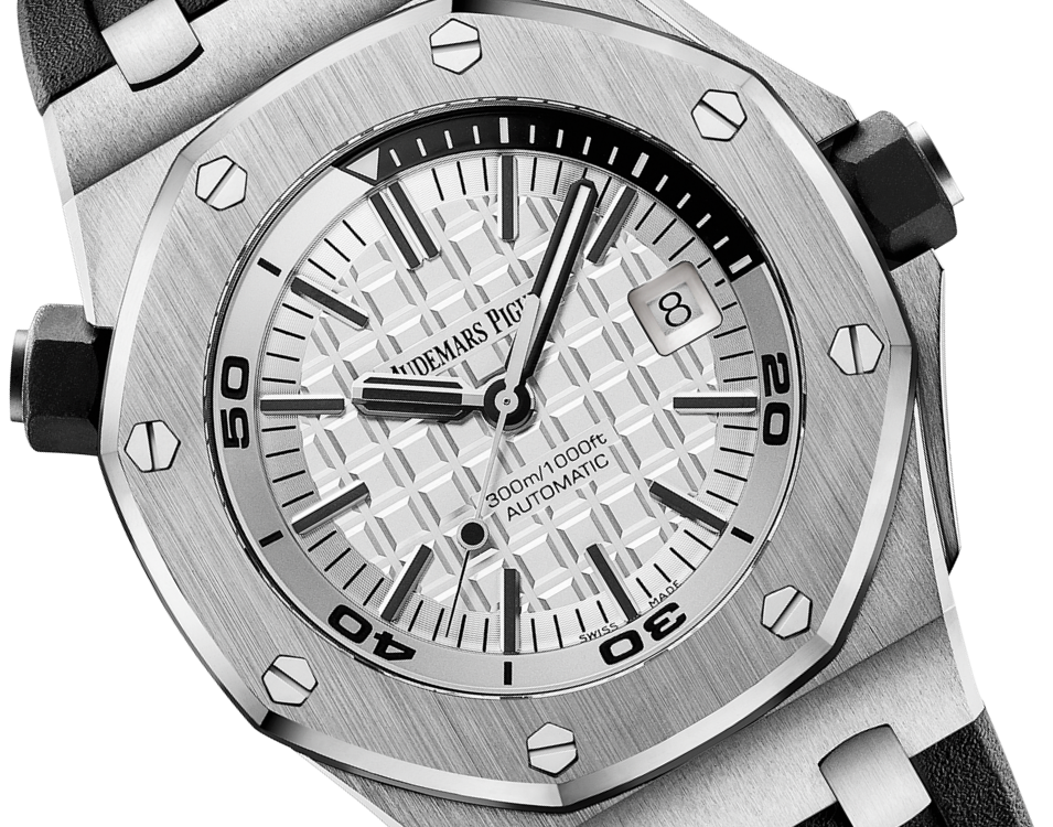 OFFSHORE DIVER Siver-Toned Dial 42mm